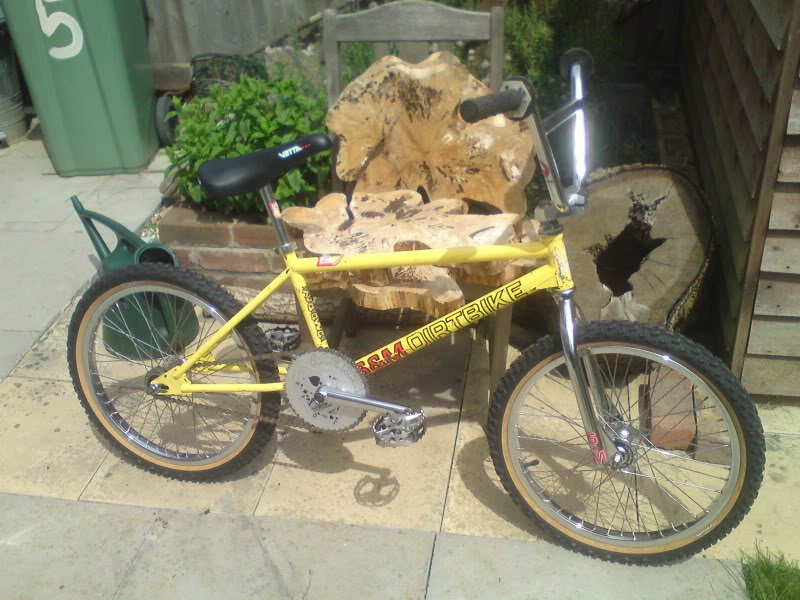 s&m dirt bike